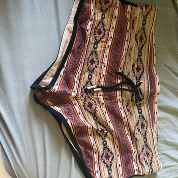 Short nuit undiz