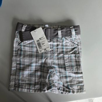 Short neuf avec étiquette - kiabi - 3 mois