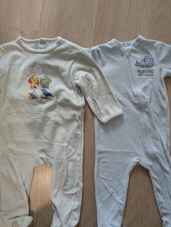 Lot 2 pyjamas 18 mois