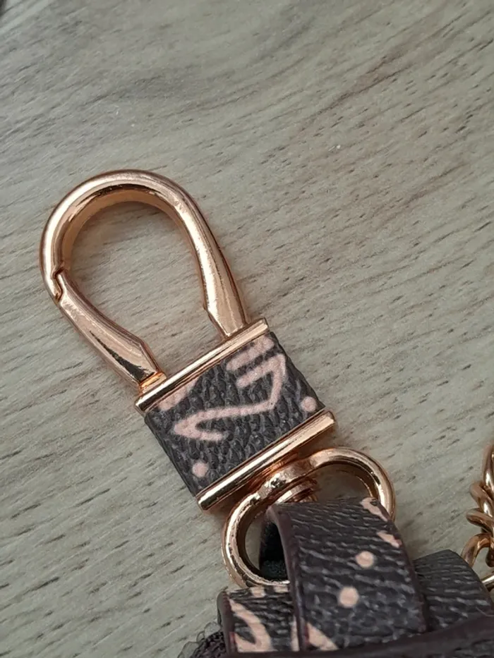 Etuis porte clés en simili cuir, couleur marron, acier doré - photo numéro 4