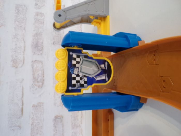 Circuit Blaze et les Monstres Machine - Blaze vers la victoire - photo numéro 3