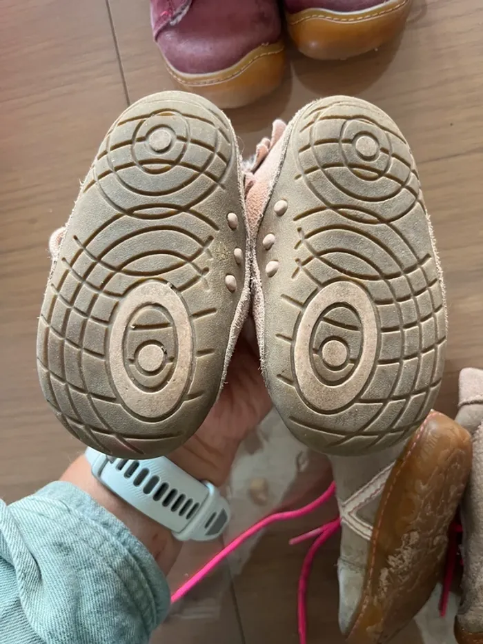 Lot chaussures souple 19 au 23 premier pas fille - photo numéro 8