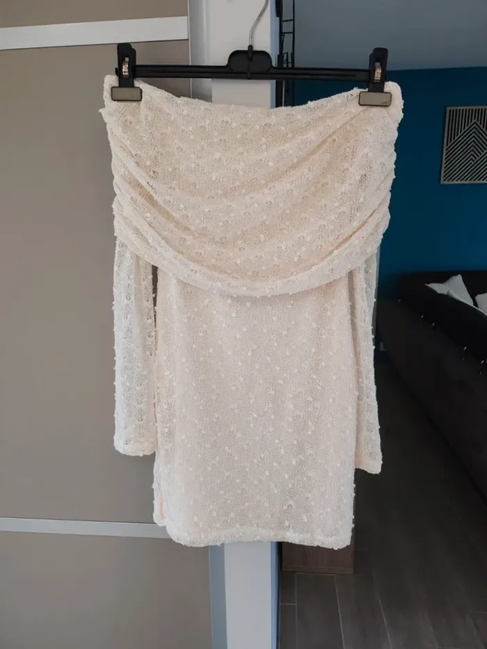 Haut tunique pull fin crème beige taille 36 Shein excellent état manches ajourées