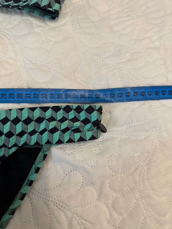 Bikini 2 pièces noir/vert/3D taille 40 neuf - photo numéro 9