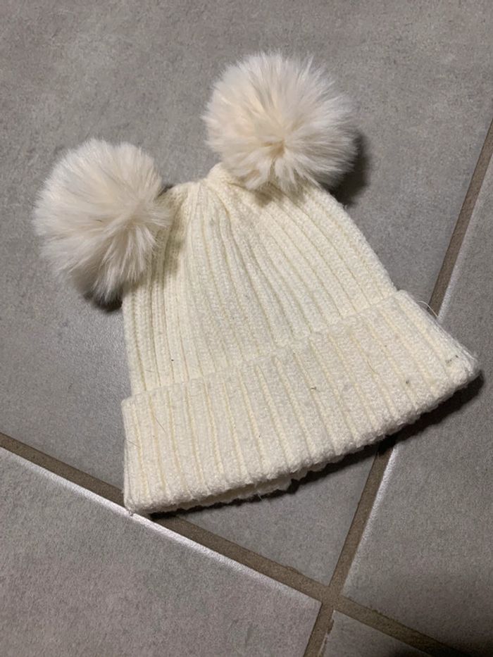 Bonnet à pompon