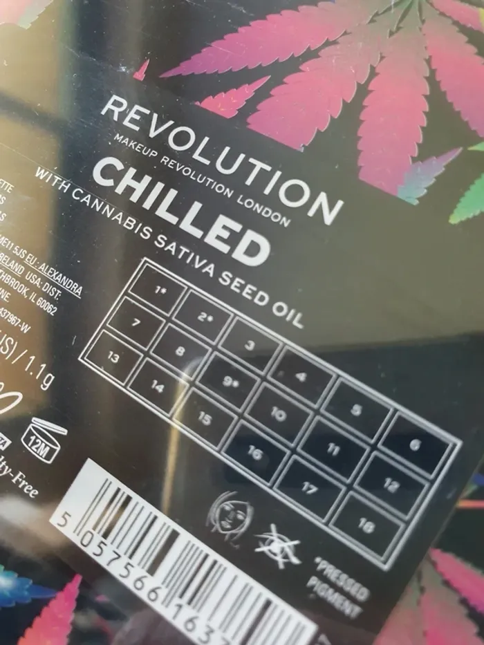 Palette Revolution Chilled - photo numéro 5