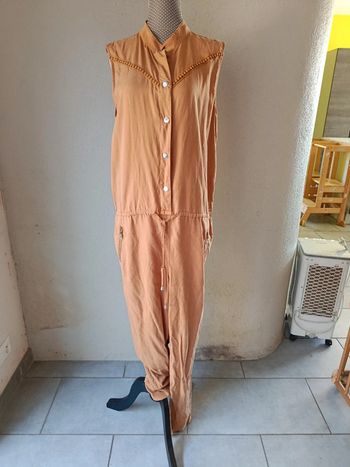 Combinaison pantalon marron Taille 40 Only