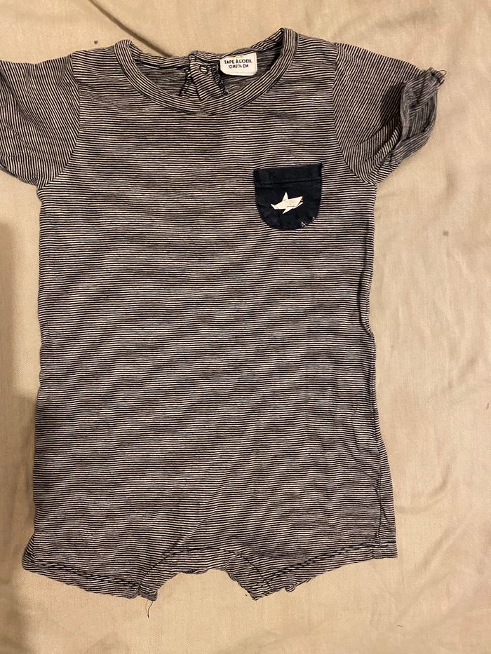 Combinaison tape à l’œil