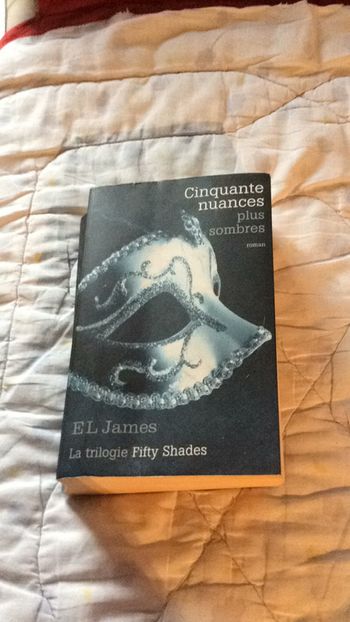 #cinquante nuances plus sombres par El James