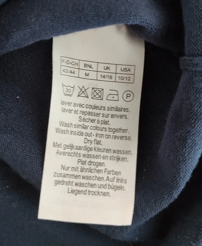 Gilet Damart 42 / 44 neuf - photo numéro 4