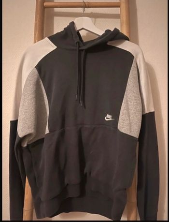Pull Nike à capuche