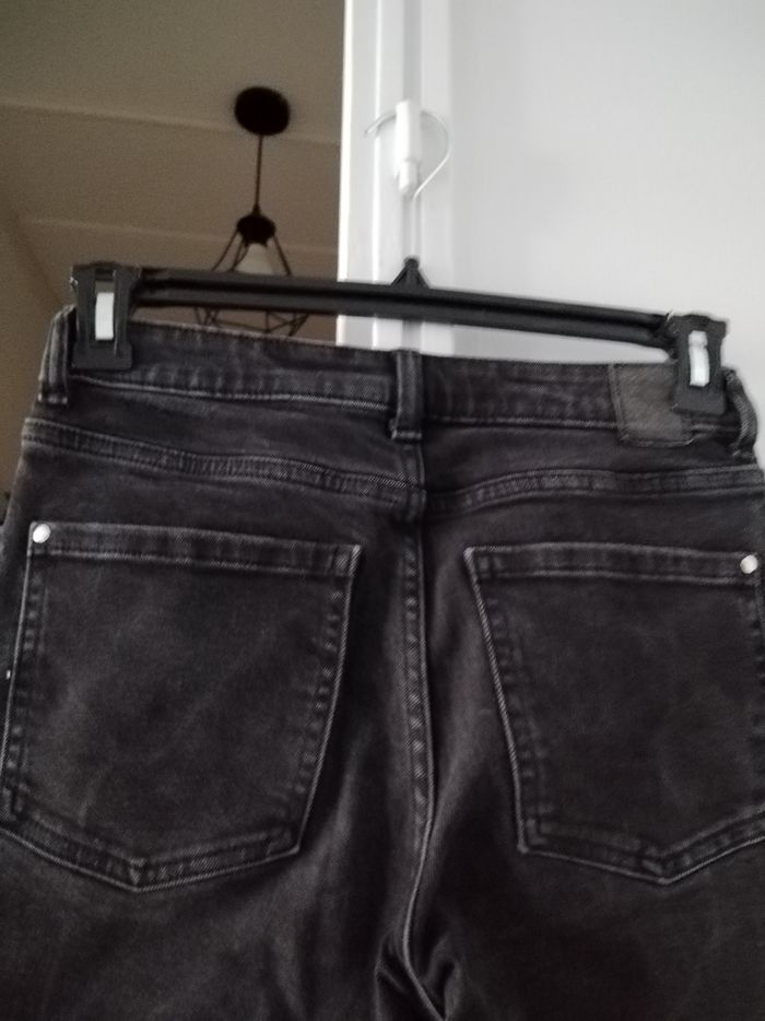 Jeans noir Zara - photo numéro 4