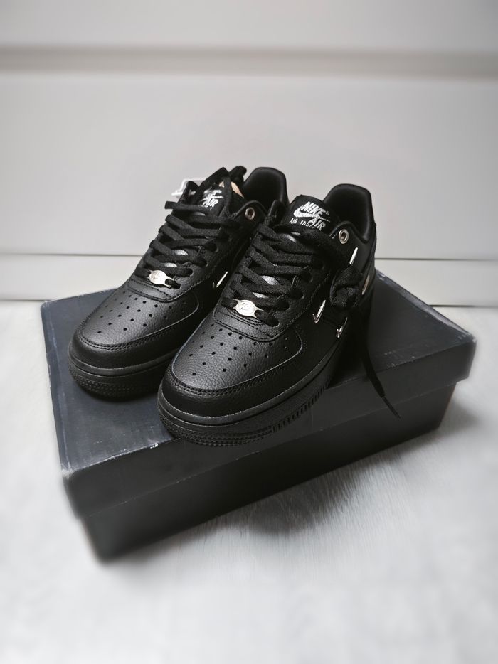 Nike Air Force One LV - Taille 36.5