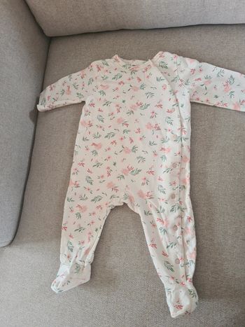 Pyjama fleurie tao 6 mois