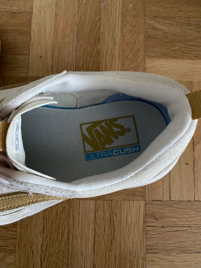 Chaussure blanche et beige - Vans - photo numéro 4