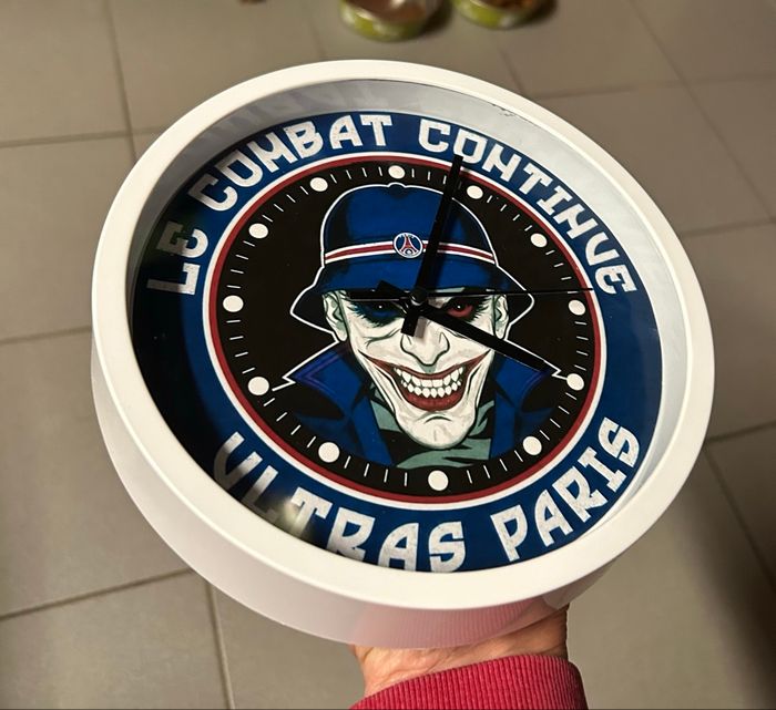 Horloge PSG Paris saint Germain - photo numéro 2