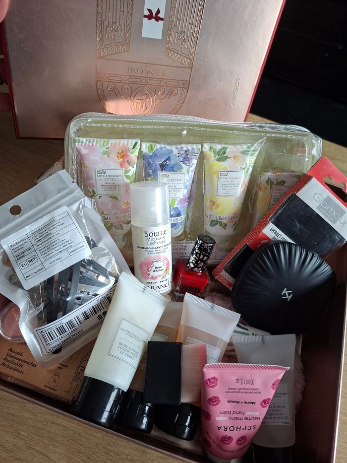 Boîte cadeau produit soins sephora Kiko neuf de - photo numéro 6