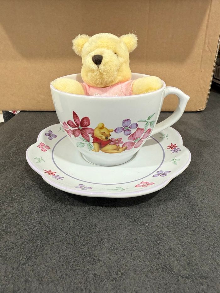 Tasse Winnie l’ourson Disney store vintage