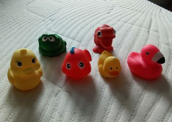 Lot de jouets de bain 