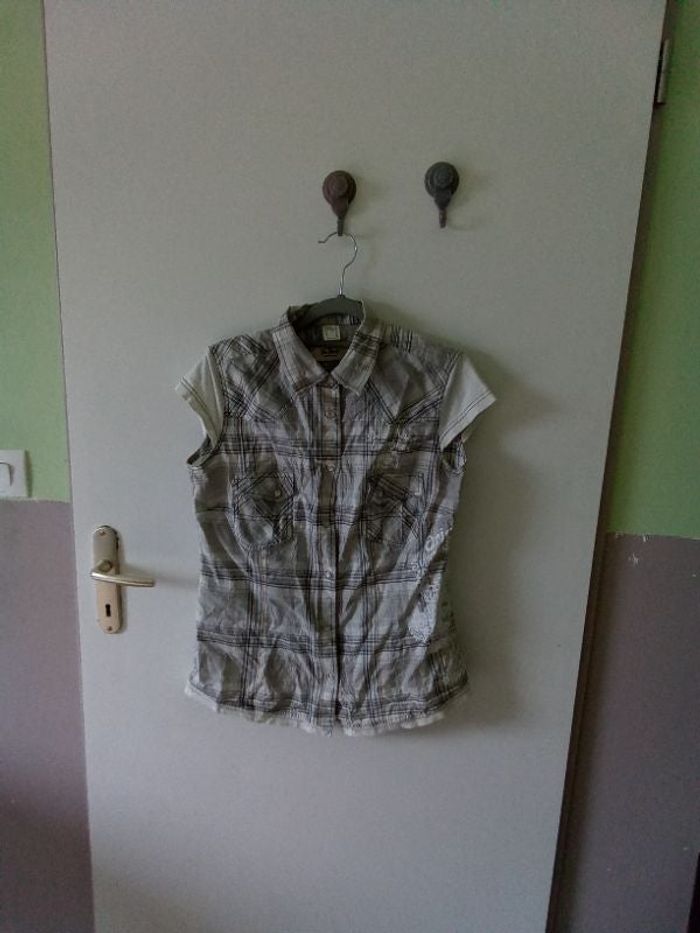 Chemise sans manche