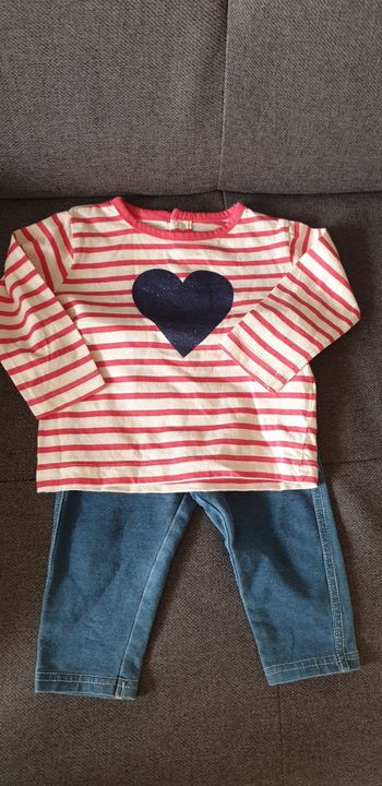 Ensemble 6 mois u tout petit
