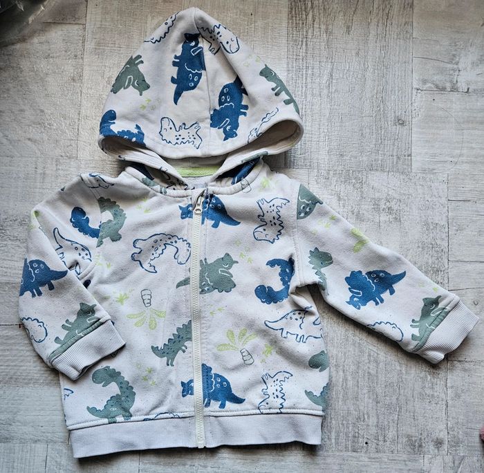 Veste a capuche 18 mois