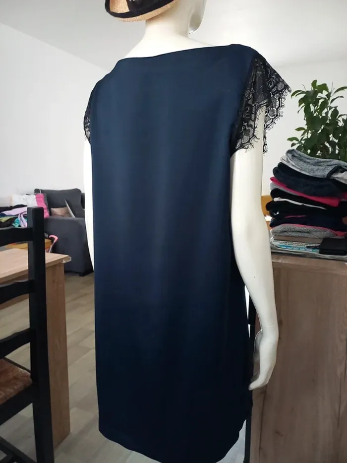 Robe bleue marine T.38/40 - photo numéro 5