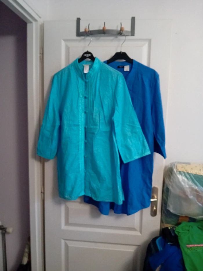 2 Blouses / Tuniques manches 3/4
