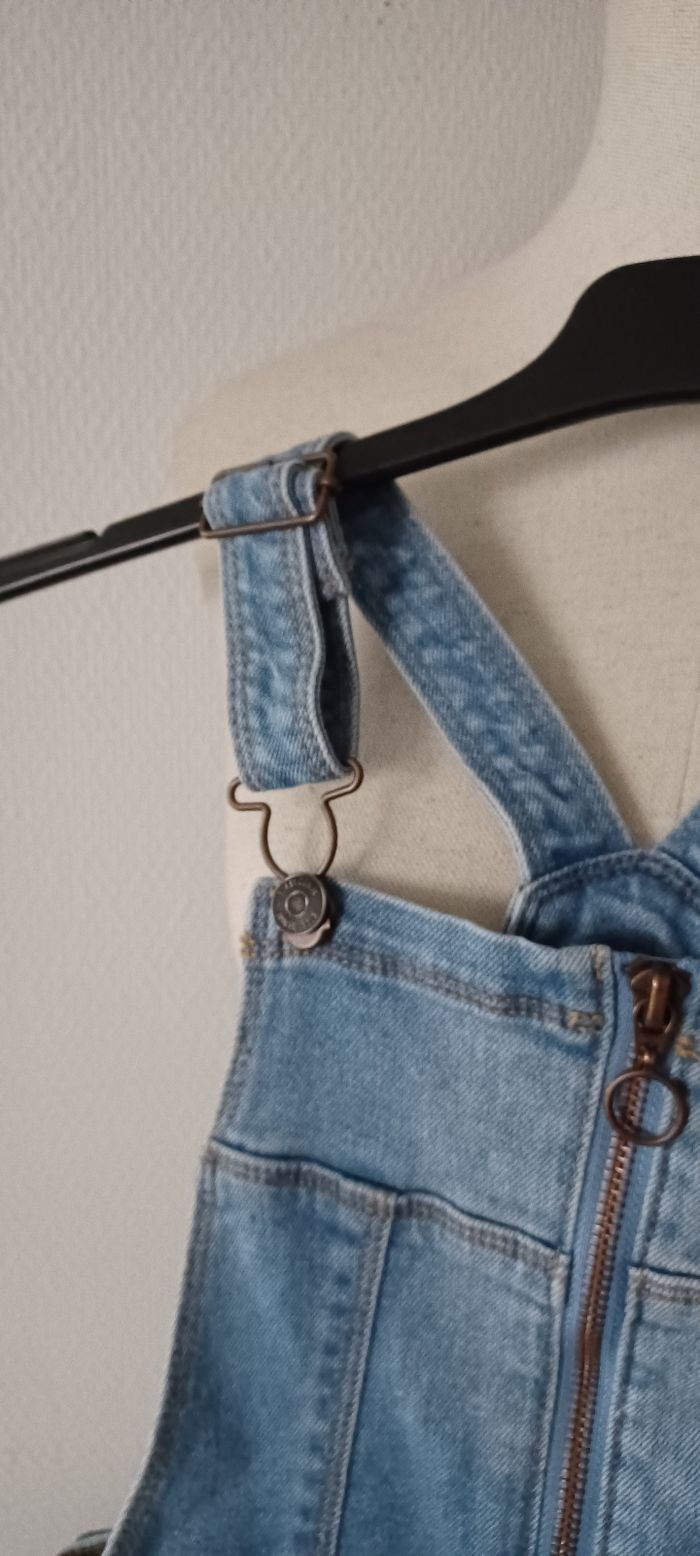 Très belle salopette jeans fille T 8 ans - photo numéro 5
