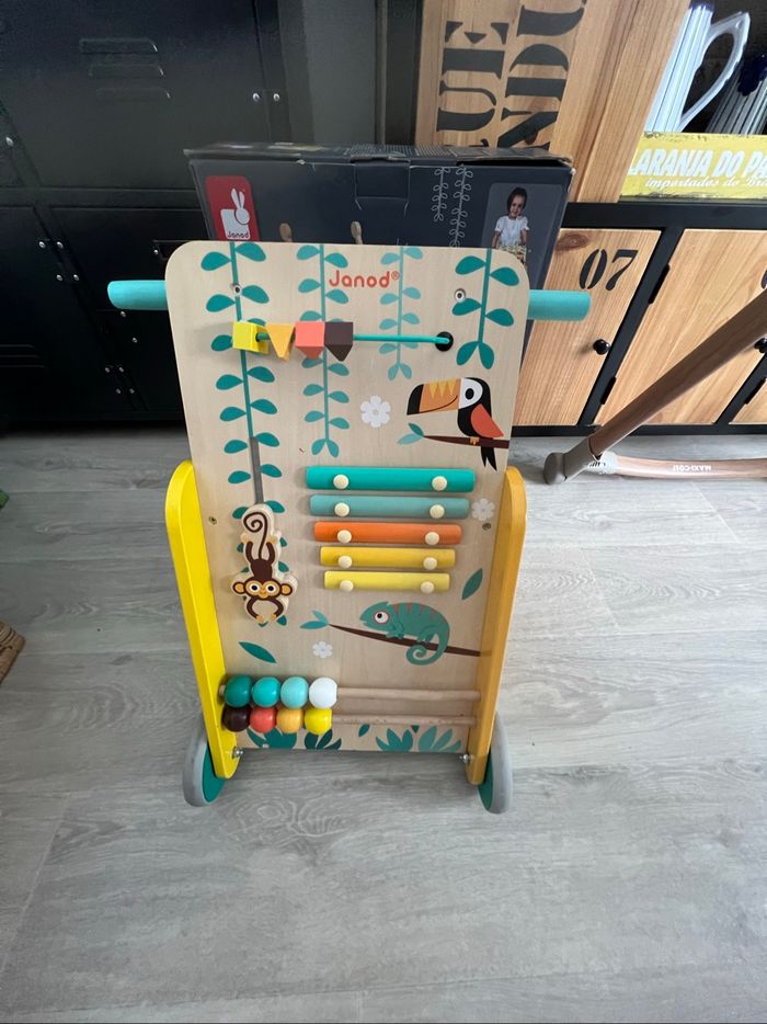 Chariot de marche