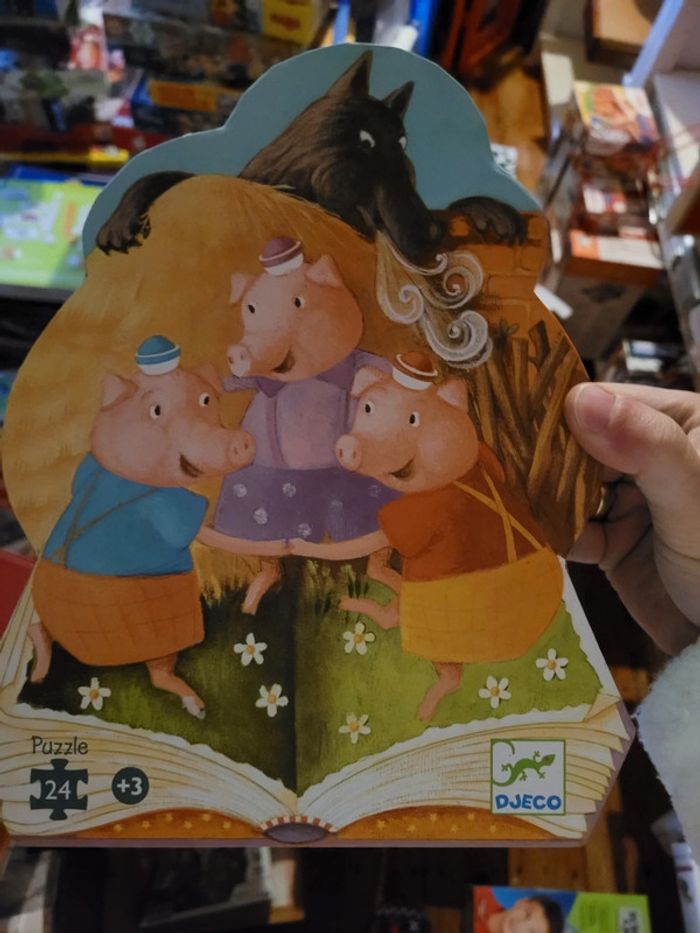 Djeco Puzzle boîte les 3 petits cochons 24 pièces
