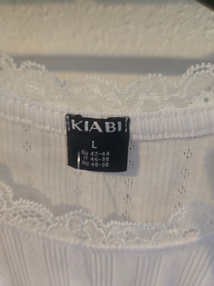 Crop top blanc neuf Kiabi - photo numéro 3