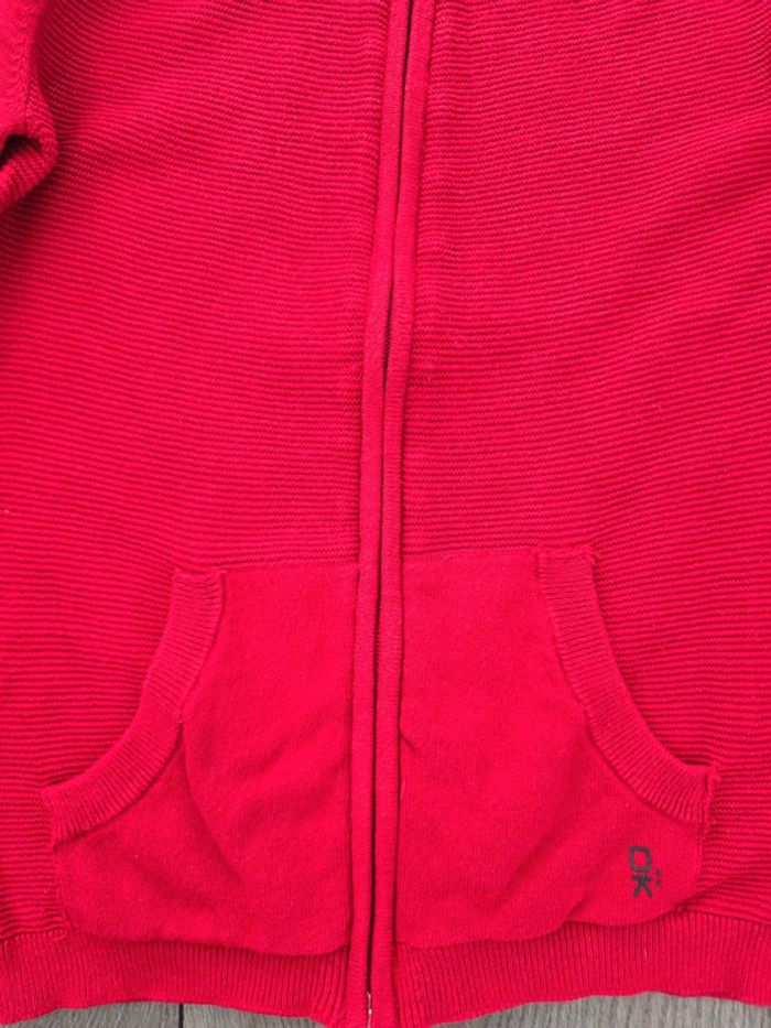 Gilet rouge Okaïdi 10 ans - photo numéro 2