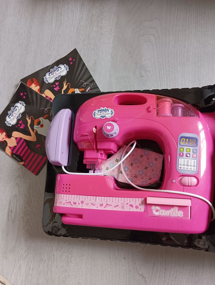 Jouet machine à coudre+ accessoires Haute Couture - photo numéro 5