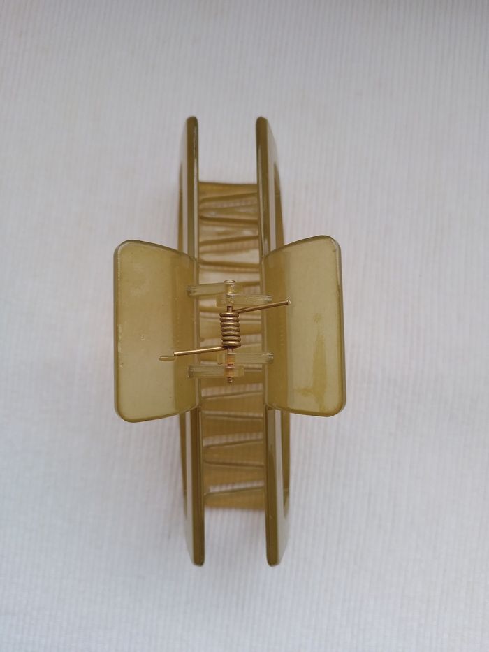 Grande pince à cheveux - photo numéro 2