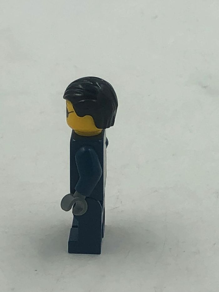 Figurine Lego City policier - photo numéro 2