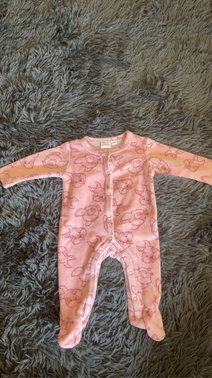 Plan de vêtements bébé
