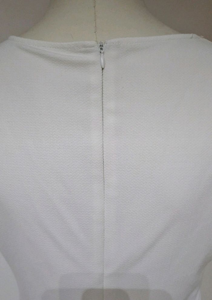 Robe blanche - photo numéro 5