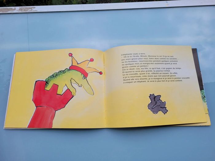Livre l'école des loisirs couverture souple Le Roi Crocodile 🐊 (36) - photo numéro 4