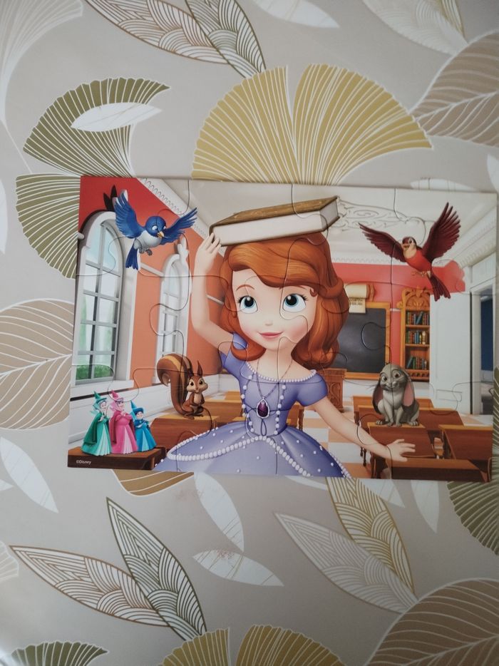 Puzzles  2/12 pièces princesses Sofia  3 ans+ - photo numéro 3