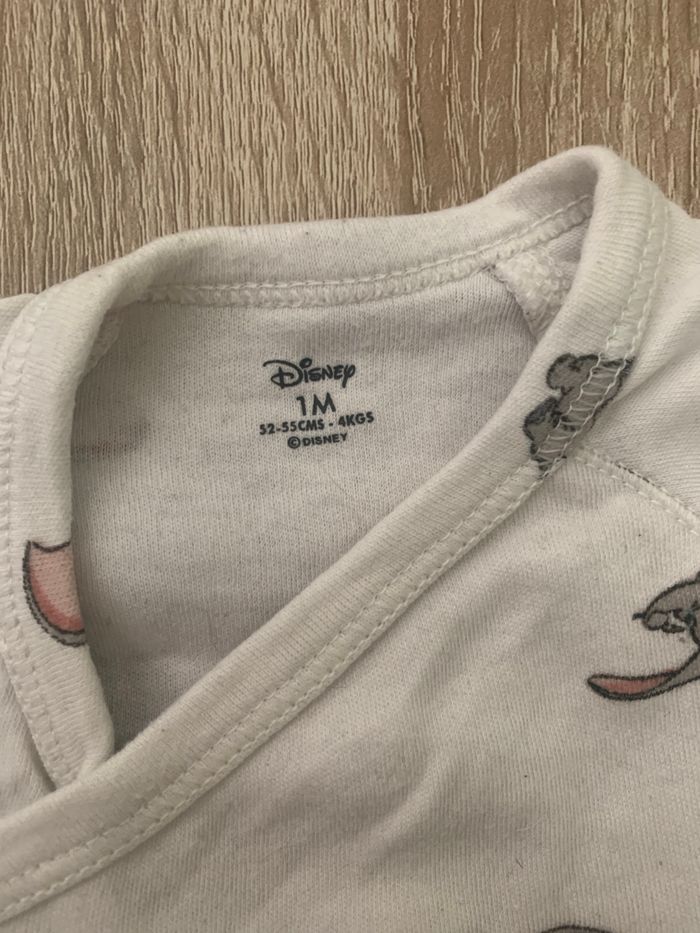 Lot de 2 bodies dumbo 1 mois - photo numéro 3