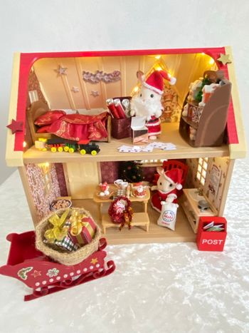 Atelier du Père Noël Sylvanian maison cottage meublé éclairé