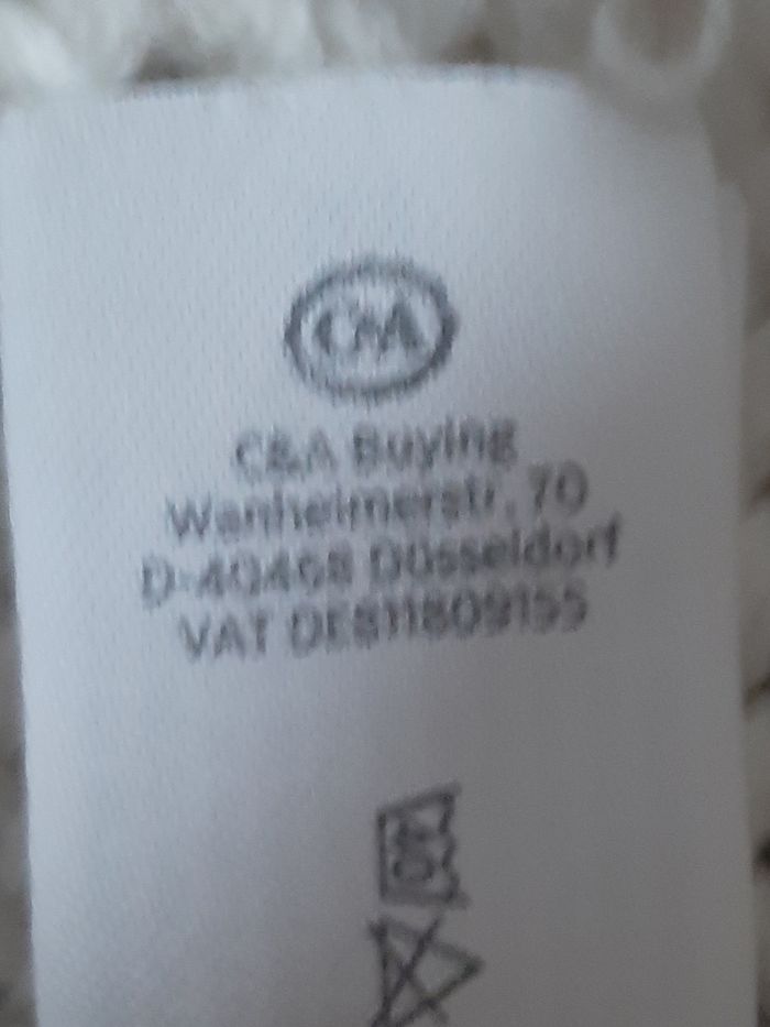 pull chaud col roulé - C&A - lapin - 3 ans - photo numéro 5