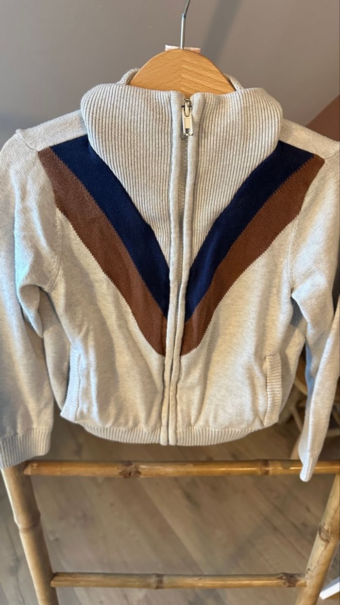 💜 Gilet beige avec motif tape à l’œil 4 ans 💜 - photo numéro 3