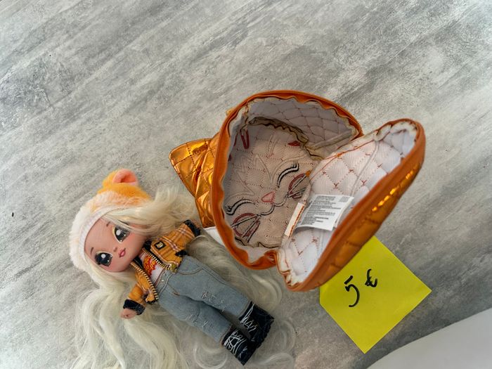 Poupée Na! Na! Na! Surprise avec grand sac - photo numéro 3