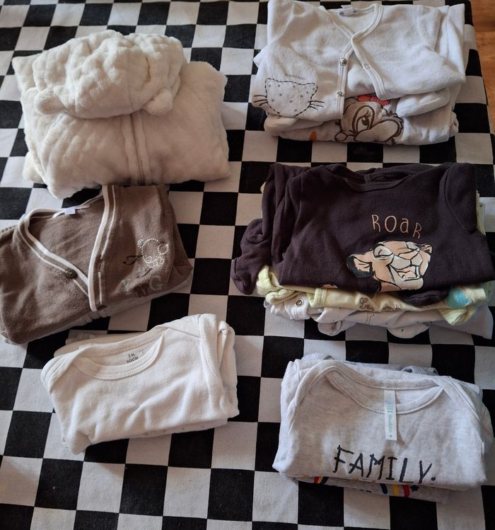 Lot de vêtements 3 mois (hiver)