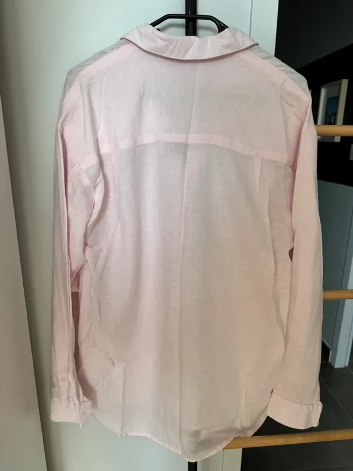 Chemise rose Stradivarius - photo numéro 2