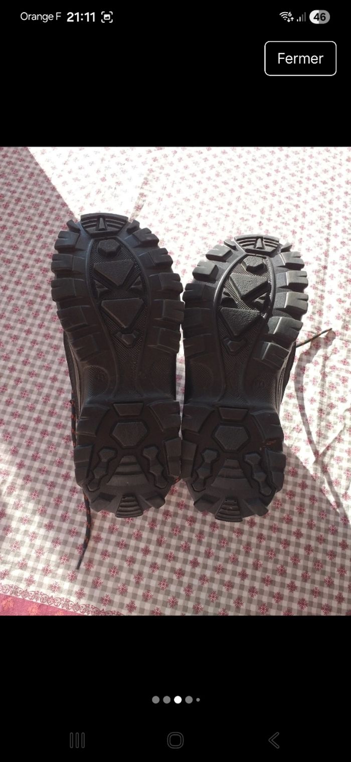 Chaussures 👟 montantes fourrées Quechua 34 - photo numéro 3