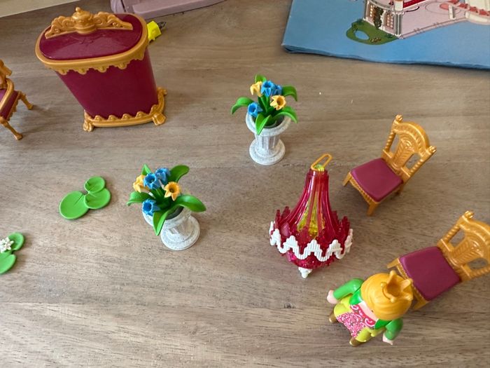 Château de princesse Playmobil  5142 - photo numéro 2