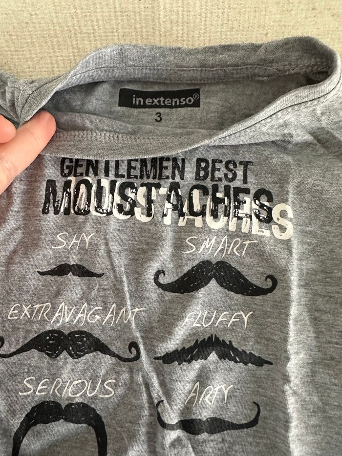 Tee shirt 3 ans moustaches - photo numéro 2